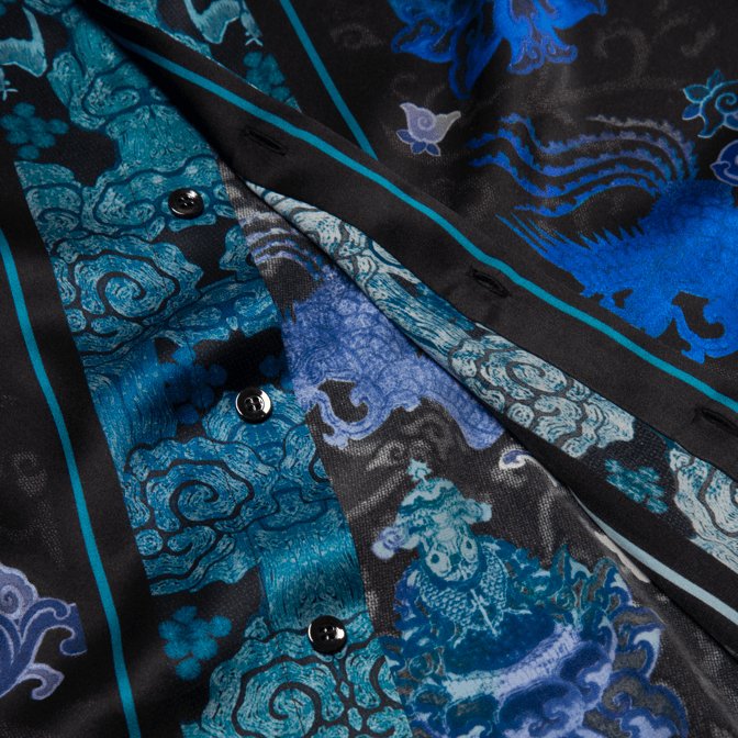 Long-Sleeved Traditional Silk Shirt in Blue