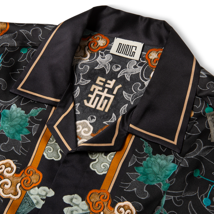 Short-Sleeved Traditional Silk Shirt in Black